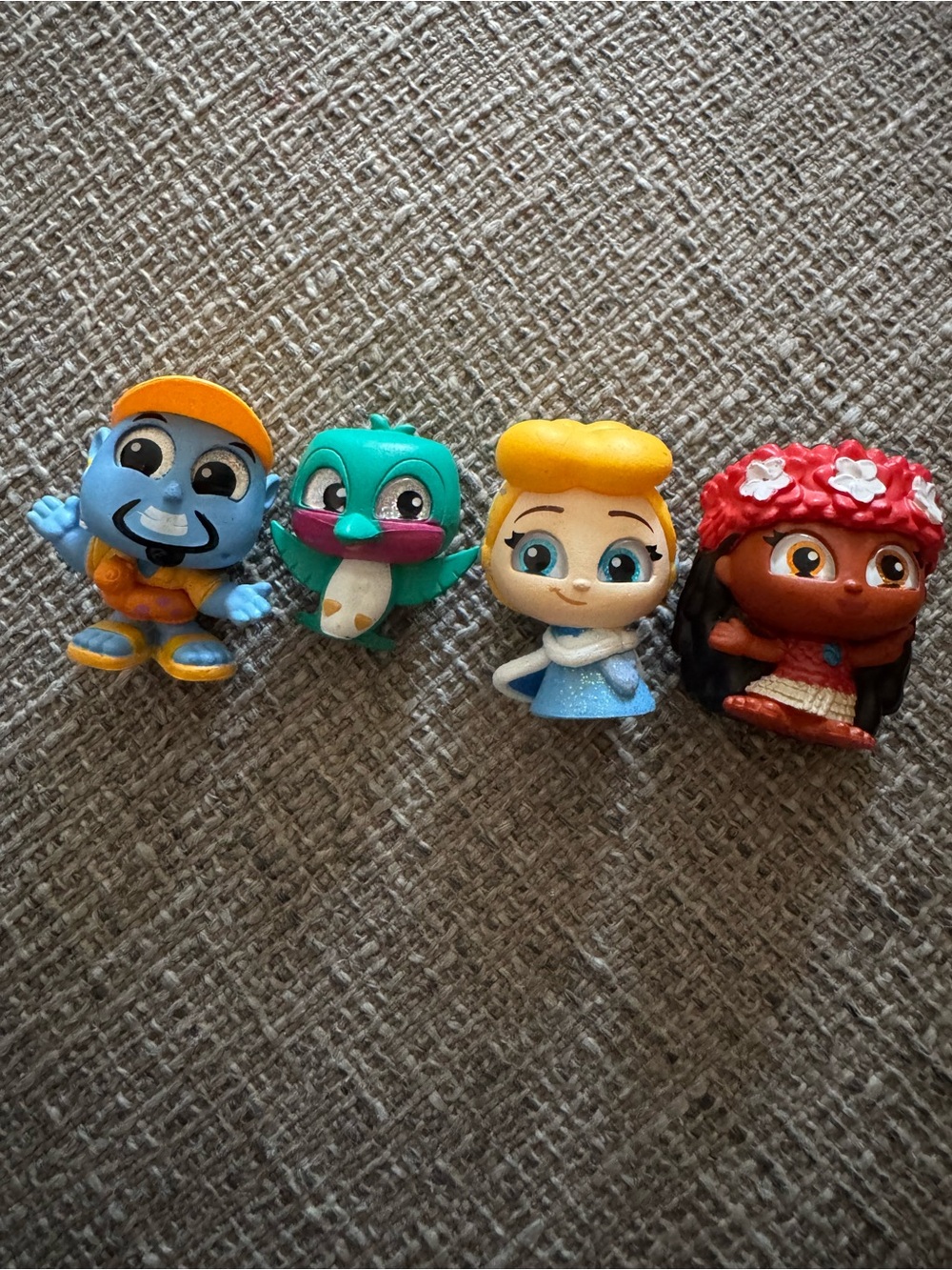 Disney Doorables 4 Mini Character Figures